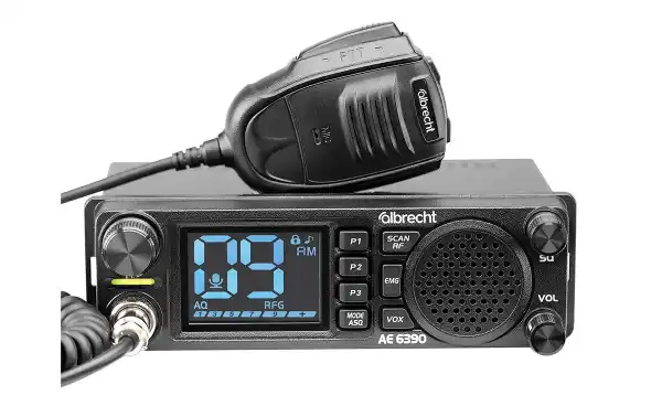 Emisora CB 27 AM/FM 12-24 volts. Altavoz frontal