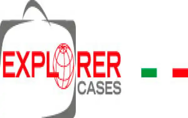 4419B Maleta Explorer color negro con espuma Int- L 445 x A 345 x P 190 mm, Maleta de proteccion indestructible de polipropileno ideal para proteger equipos fde radiocomunicacion, fotografia etc., con compartimentos interiores acolchado personalizables.