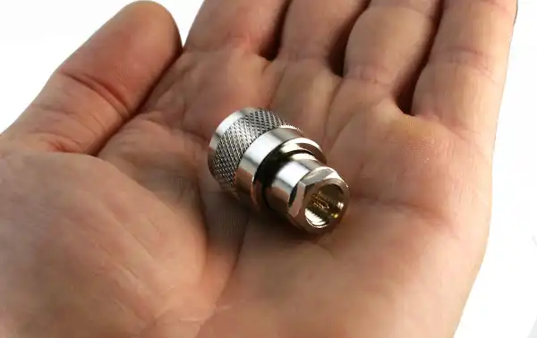 réf. Adaptateur de connecteur FMEPL FME MALE à PL-259 MALE