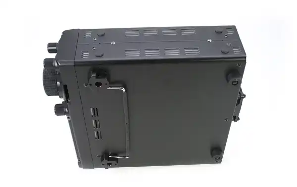 YAESU FT-710 Emisora HF 1,8 - 50 Mhz potencia 100 watios