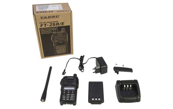 Talkie Walkie YAESU VHF FT25E 144- 146 MHz Puissance 5 W