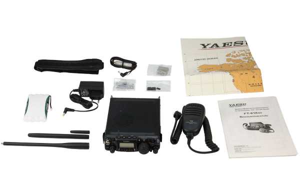 FT818 YAESU Multi-band portable transceiver HF / VHF / UHF