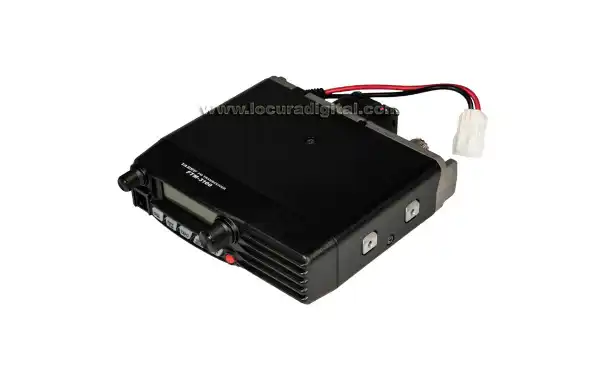 FTM 3100E YAESU Equipo movil Amateur VHF- 144-146 Mhz. 65 watios