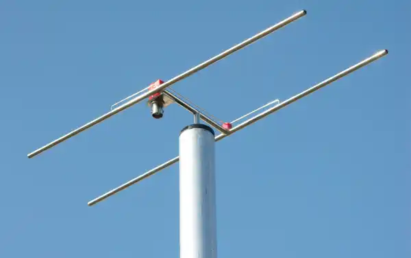 HB9CV70 Handheld UHF ANTENNA 430 / 440 Mhz conector BNC fêmea