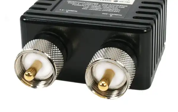 HAMKING HKDX72 Duplexer HF / VHF / UHF1 PL Female x 2 PL Male, frequencies 1,6-30-140-150-400-460 Mhz