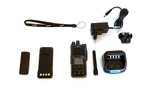 HYTERA HP565 U1 Walkie 400-470 Mhz DIGITAL DMR-Analog Antenna 9 cm