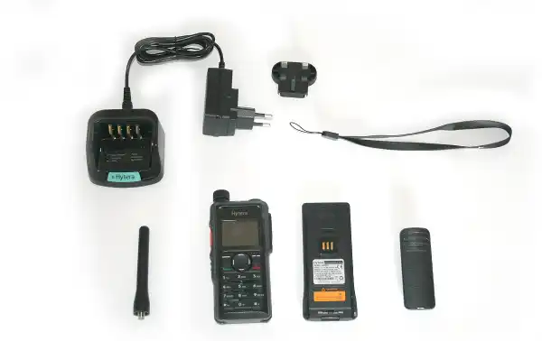 HYTERA, HP685G BT Um, Professional Walkie, UHF 400-527 Mhz, Analog and Digital DMR., Equipped with GPS and BLUETOOTH