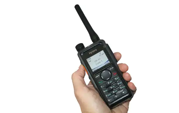 HYTERA, HP685G BT Um, Professional Walkie, UHF 400-527 Mhz, Analog and Digital DMR., Equipped with GPS and BLUETOOTH