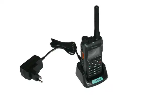 HYTERA, HP685G BT Um, Professional Walkie, UHF 400-527 Mhz, Analog and Digital DMR., Equipped with GPS and BLUETOOTH