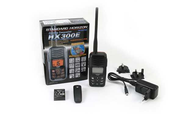 STANDARD HORIZON HX300E Walkie VHF banda Marina IPX8 sumergible