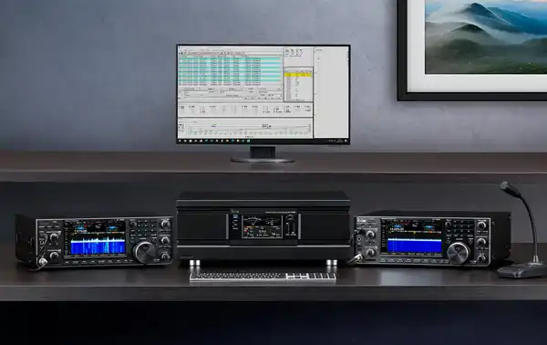  Icom IC-PW2 Amplificador Palstar de HF potencia 1000 watios