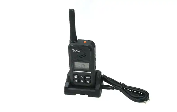 ICOM IC-U20-SR Walkie talkie de uso gratuito PMR 446