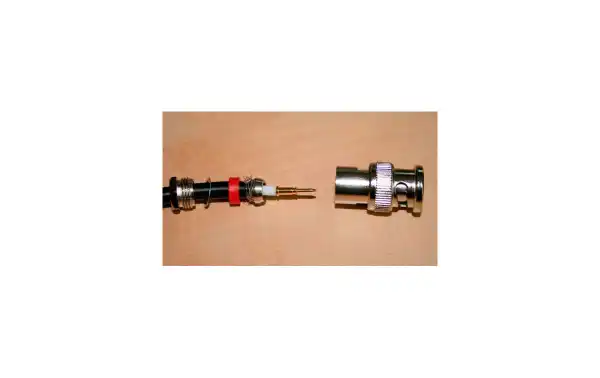 CON1408 Conector BNC para RG-59 y RG-62