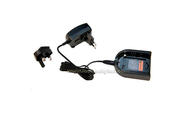 FULL CHARGER MOTOROLA IXPN4028 CLP446 (FORMED BY FEEDER ADAPTER (PMPN4006BB) + BASE (NNTN7880B)