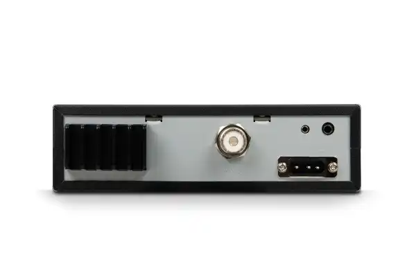 JOHNSONIII vista trasera conectores
