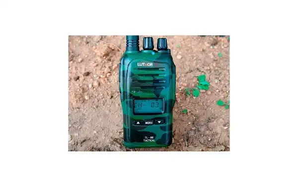 LUTHOR TL88 TACTICAL KIT1 PROFESSIONAL PMR 446 HANDHELD CAMOUFLAGE GREEN COLOURS FOR FREE USE WITHOUT LICENSE. Rubber Earphone FOR FREE. NEW MODEL!!!