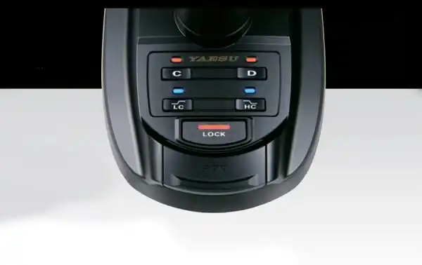 Microphone de bureau YAESU M-100 pour stations YAESU HF: FTDX 9000, FTDX 5000, FTDX 3000, FTDX 1200, FT-991A, FT-891 et leurs séries FT-450