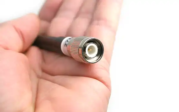 MAAS KHA-27-TNC 27 Mhz CB Antenna for walkies. 24cm. TNC connector