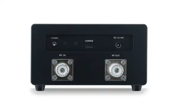 MAT-TUNER MAT-S1500 vista trasera y conectores PL hembra