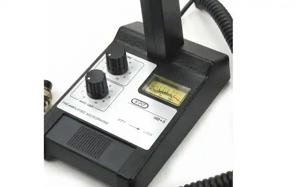 Gain de l'amplificateur : environ 35 dB