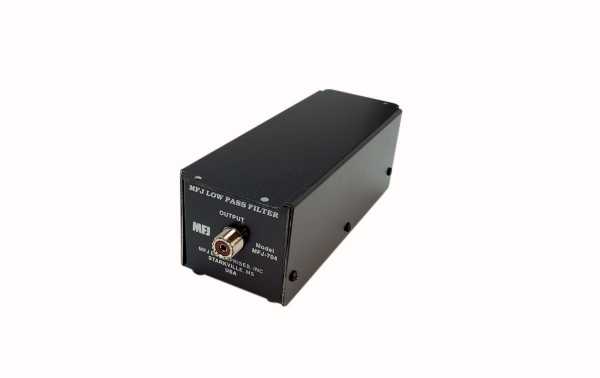 MFJ 704 Low Pass Filter, frequency cut 40 Mhz Max power 1,5 Kw