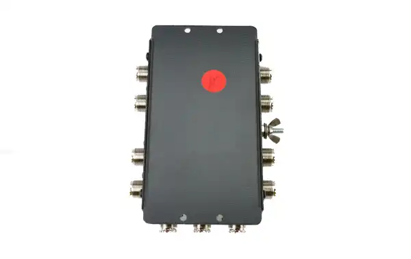 Switch MFJ-1700C para 6 antenas e 6 transceptores