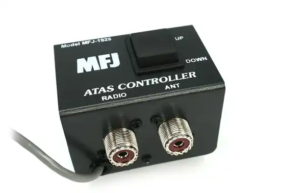 Interface d'antenne MFJ-1925I2 YAESU ATAS-100 et ATAS-120 avec ICOM IC-706