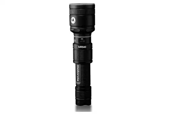 MOTOROLA MR-540 Light Flashlight with 600 lumens, Color Black