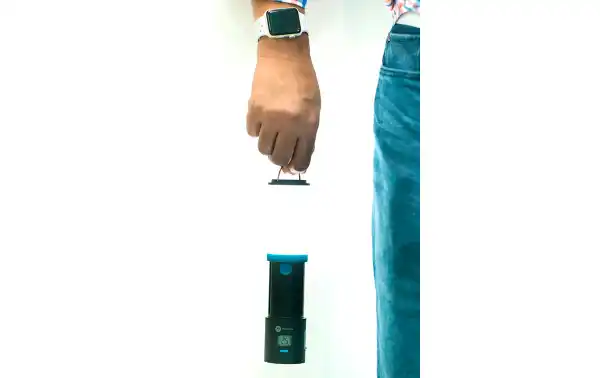 MOTOROLA MSL-150 Linterna 180 lumens tipo farola Brujula/ Termometro