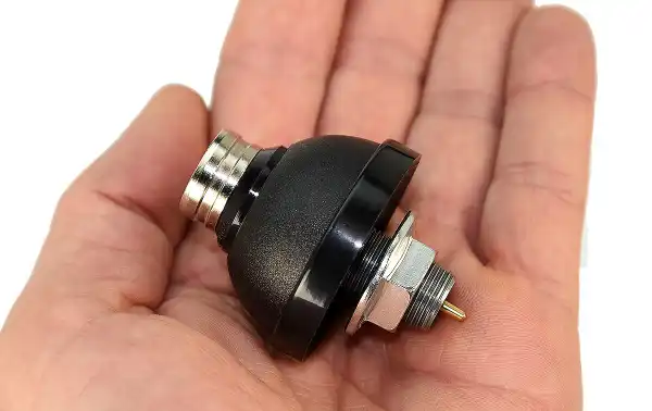 N38-SIRIO Base pour antennes avec filetage femelle 3/8 en DV