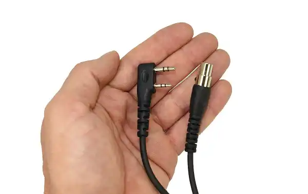 NPE-100K Cable con conector Kenwood dos pins y conector tipo Peltor para walkie talkies Kenwood compatible con Peltor Flex Headset, Peltor OraTac Peltor FMT120 y WS5 Adapte