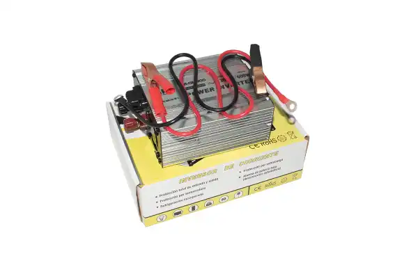 WHS300 12. INVERTER 12 V. à 220 V. Puissance 300 WAT.