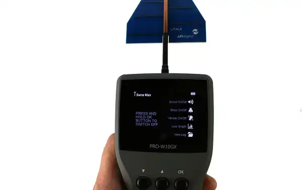 PRO-W10GX Detector profesional de frecuencias 0 -10 GHZ Digitales y analogicas.