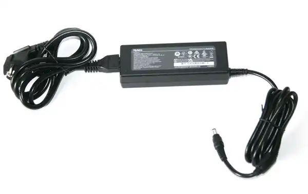  Adaptador corriente 230 VAC a 12 VDC.7 A,cargadores multiples