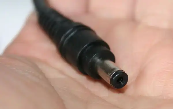 HYTERA PS7501 EU conector de alimentacion