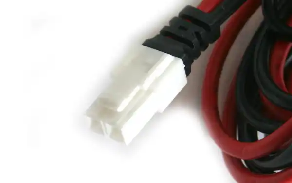 Cabo de alimentação HYTERA PWC10 para transmissores MD655, MD785, MD785G, HM655