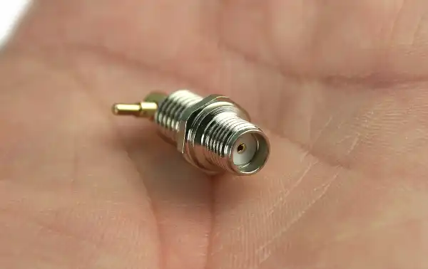 The SMA female connector allows you to connect an antenna with an SMA male connector to the chassis of the Midland G15 walkie talkie. This is useful to improve the capacity of the antenna or change it for a more powerful or longer range one if desired. It