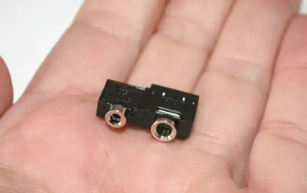 Replacement audio connectors for TK3701D, NX1200