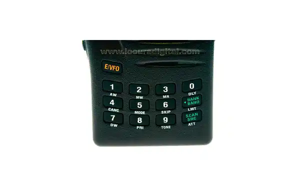 MOTOROLA TLKR T60 KIT new model. USE WALKIE FREE GIFT OF 2 + earpiece