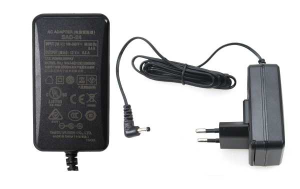 SAD24C YAESU Chargeur mural rapide pour la plupart des walkies YAESU