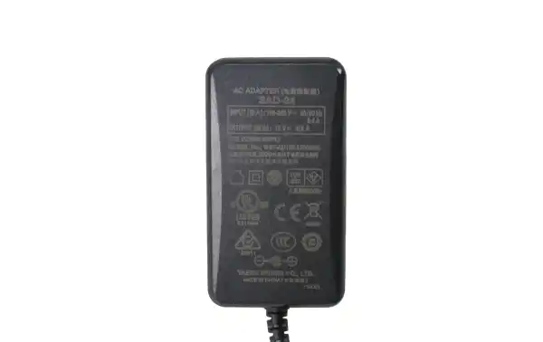 SAD24C YAESU Chargeur mural rapide pour la plupart des walkies YAESU