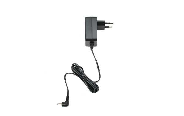 Chargeur Mural Yaesu SAD-26C/20C – Pour FT-4/25/65, FTA-250 – Réf 100082
