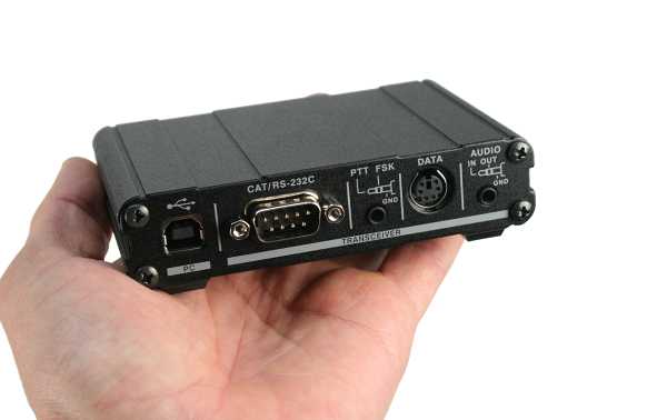 SCU-17 YAESU HF Interface: FT-DX1200, FT-2000, FT-DX5000, FT