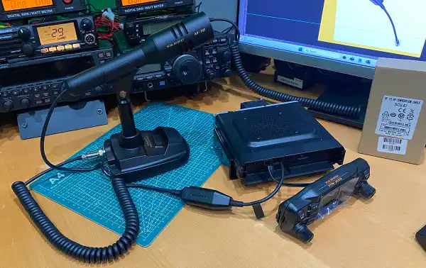 Cabo YAESU SCU-67 para microfones de 8 pinos para 6 pinos para celulares