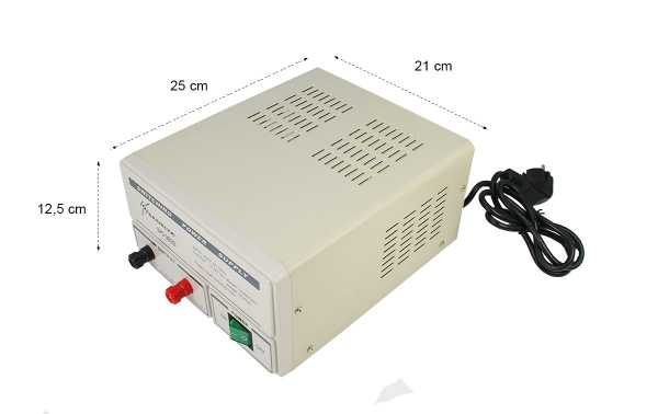 Fonte de alimentação comutada SADELTA SPS-3032: 13,8 volts. 30 a 32 amperes