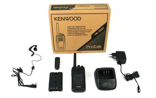 Walkies completos TK3501 KENWOOD + antena + bateria + carregador de mesa e fone de ouvido