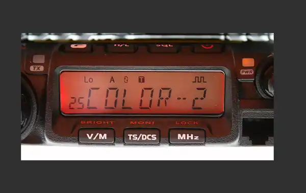 LUTHOR TLM 202 KIT-1 Emisora móvil VHF 144-146 Mhz. Potencia 60 watios