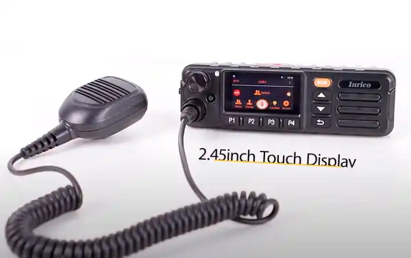 Uma vez conectado à rede móvel, o alcance é praticamente ilimitado em comparação aos rádios tradicionais.