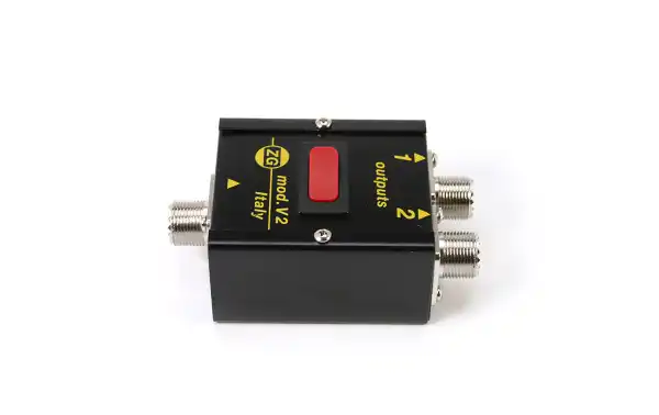 Interrupteur d'antenne ZETAGI V2 deux positions HF/CB de 0 à 50 Mhz. puissance maximale 500w