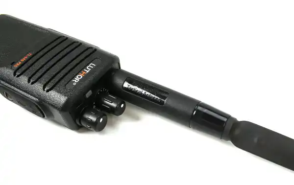 Mirmidon YANKEE-47-SMA-MA Antenne tactique flexible VHF-UHF SMA Male